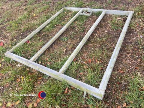 Galvanised heavy duty 4ft6in gate