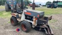 Bobcat 3023 utility tractor with 6 way levelling blade - 2