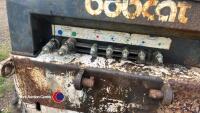 Bobcat 3023 utility tractor with 6 way levelling blade - 5