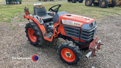 Kubota B1610 tractor, key in office