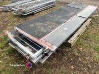 6 x galvanised 2.9m wide pig gates - 3