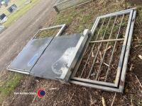 Galvanised stock partition including personnel gate - 4