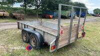 Avonride twin axle bogie trailer with beavertail - 3