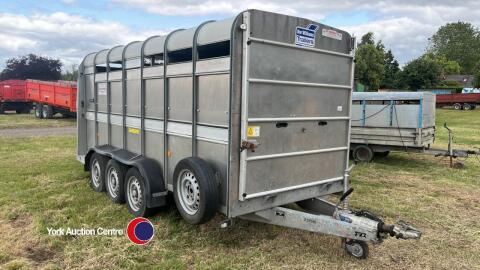 Ifor Williams 14ft tri axle cattle trailer with sheep decks, 2018