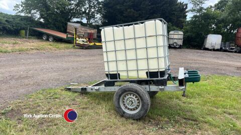IBC trailer with 2 automatic drinkers, good solid trailer