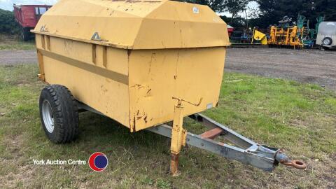 2000L towable fuel bowser with electric pump