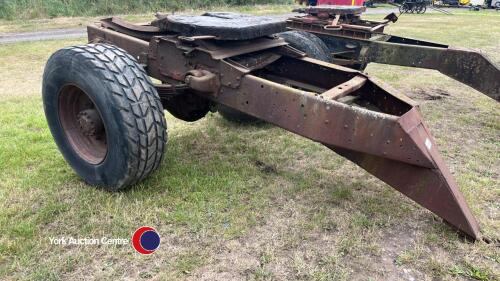 Artic trailer dolly