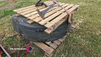 Pallet of JD mudguards etc