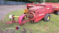 New Holland 376 baler, pto in office