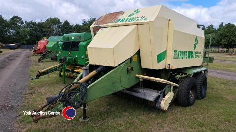 Krone Big Pack 80/80 square baler