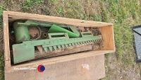 John Deere combine side knife - 2