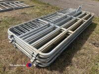 10 x sheep hurdles with pins - 3