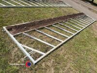 20ft heavy duty cattle feed barrier to suit 20ft bay - 3