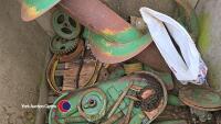 Quantity of John Deere baler spares - 3