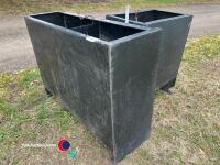 2 x pig feeders - 4