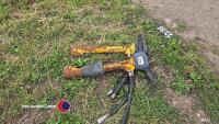 2 x JCB hydronic hammers - 2