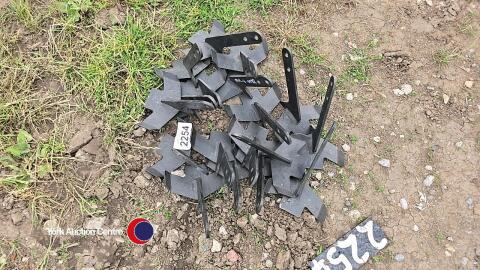 18 new Claydon Terrablade tines