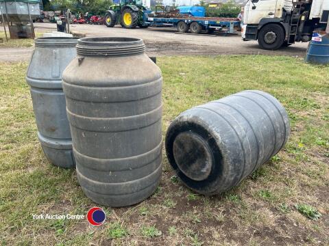 3 x feed barrels