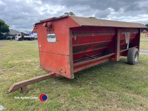 Portequip towable double sided beef hopper