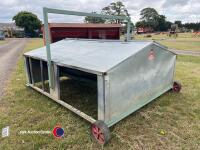 Ritchie lamb creep feeder