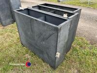 3 x 3ft pig feeders - 3