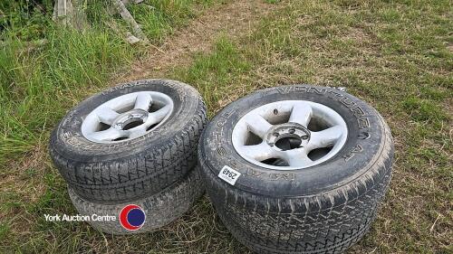 4 x vehicle alloy wheels
