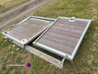 IAE Stable door with external frame, - 4