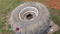 2 x Avon 12.5/80 - 15.3 tyres on 6 stud centre - 2