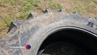 Agrimax 580/70R38 good tread, needs repair - 3