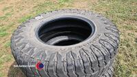 4 x 285/75/18 mud and snow tyres - 2