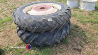 Pair of 13.6 R38 Wheels M/F - 4