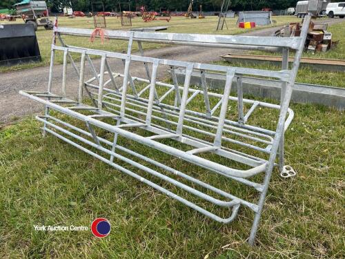 2 x calf bucket rearing trays