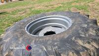 2x firestone tyres and rims 30.5x30 perfectly sound tyres hold air - 2