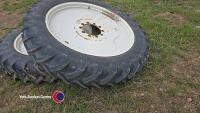 Pair of row crop wheels 13.6 R48 80% good, no punctures - 5