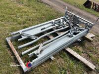 Teem Universal crush gate, little used - 2