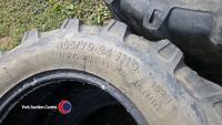 Set 4 x 405-70-24 tyres - 3