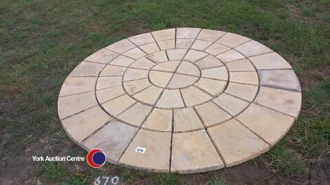 Paving circle