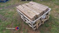 Pallet of 22mm Rippon Buff Indian stone paving slabs - 3