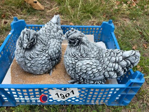 Pair of garden banty's