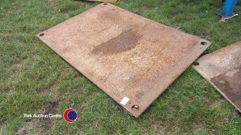 2 x 6ft x 4ft steel road plates