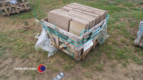 Pallet of 22mm Rippon Buff Indian stone paving slabs