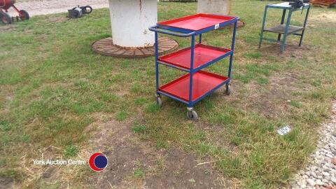 Workshop trolley on castors