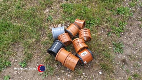 10 drainage couplings 150mm diam
