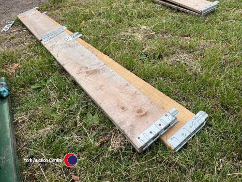2 x wood boxes suitable for veg/flowers