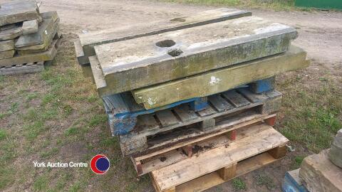 Pallet of reclaimed mixed yorkshire stone