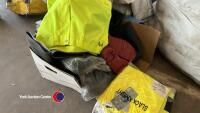 Quantity of site safety clothes, gloves. PPE - 2