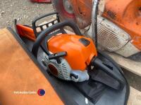 Stihl MS211 chainsaw and bag - 4