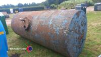 11ft 6in x 4ft 10in steel tank with stands approx 4000L