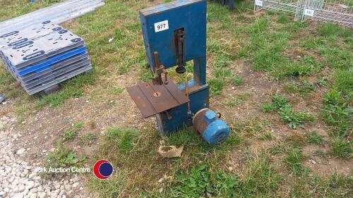 240 volt bandsaw