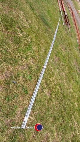 11 x galvanised round tube 15mm dia L 6m